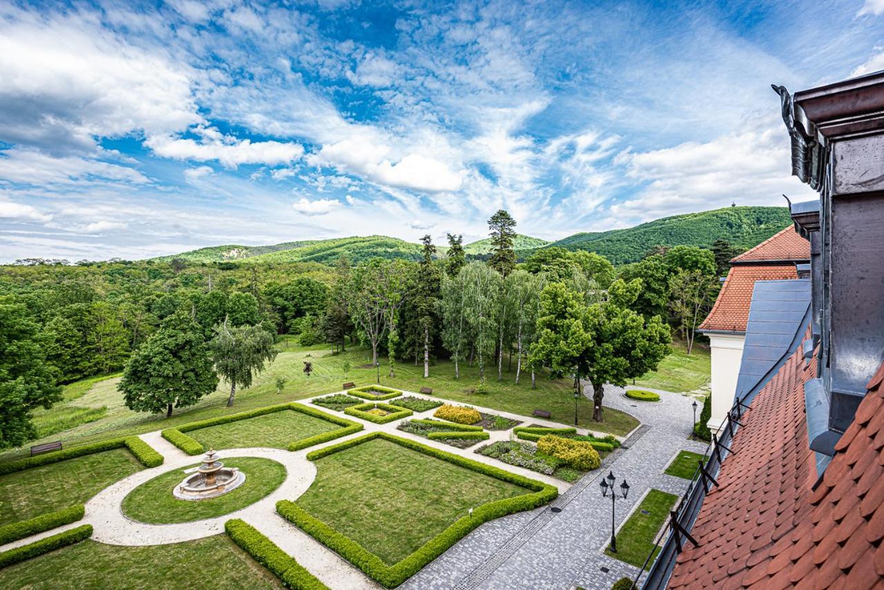 La Contessa Castle Hotel Szilvasvarad Bagian luar foto
