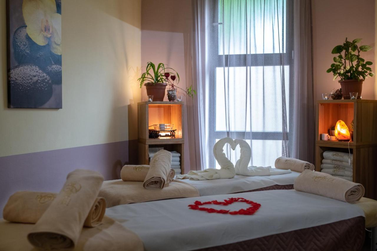 La Contessa Castle Hotel Szilvasvarad Bagian luar foto