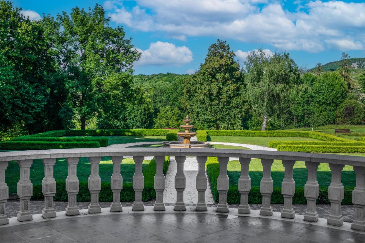 La Contessa Castle Hotel Szilvasvarad Bagian luar foto